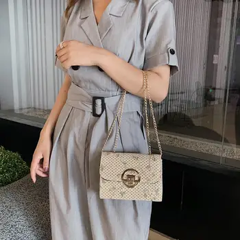 

Summer Small Shoulder Bags Women Beach Straw Woven Flower Embroidery Bags Ladies Chain Crossbody Handbags for Travel