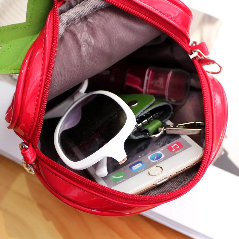 Children girl Shoulder Bags Crossbody bag Strawberry fashion Backpacks Schoolbag Baby Small Backpack Bag Gift