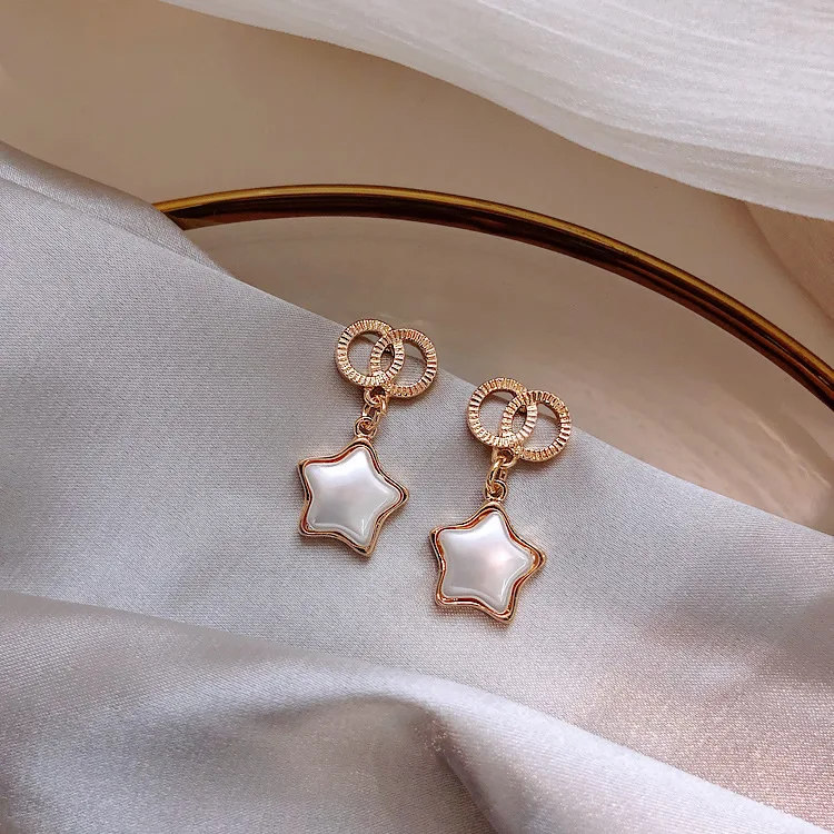 

Classic Simulated-pearl Star Women Dangle Earrings Hollow Metal Ring Geometric Pearl Earrings Drop Earrings Jewelry Earrings