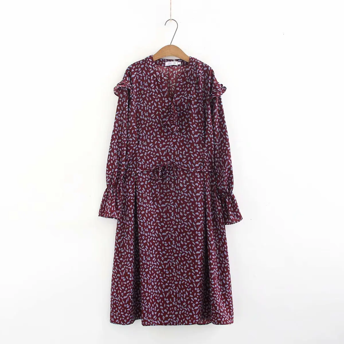 

Plus size Ruches Petal slew Chiffon women long dress 2019 Spring casual ladies V -neck leopard loose dress women dresses