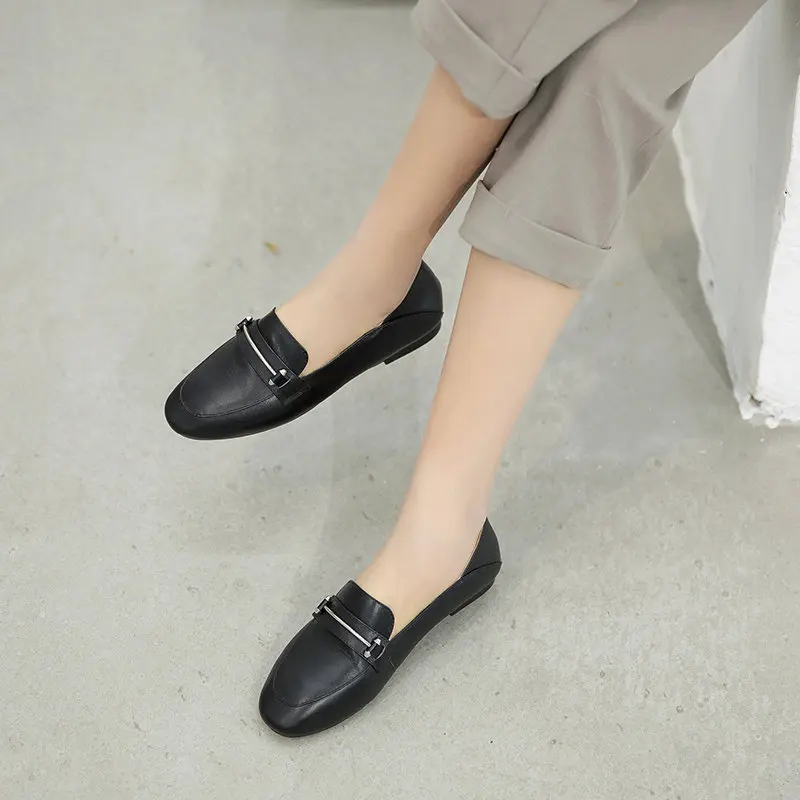 

Large Size Shoes Women's 41-43 Small Leather Shoes Women's 2019 Spring New Style Loafers Flat Keel Thin Shoes Business Step on H