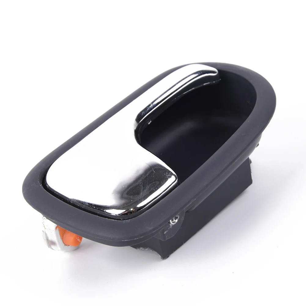 1 шт. Автомобильная правая сторона внутренняя дверная ручка пластиковая для Mazda 323