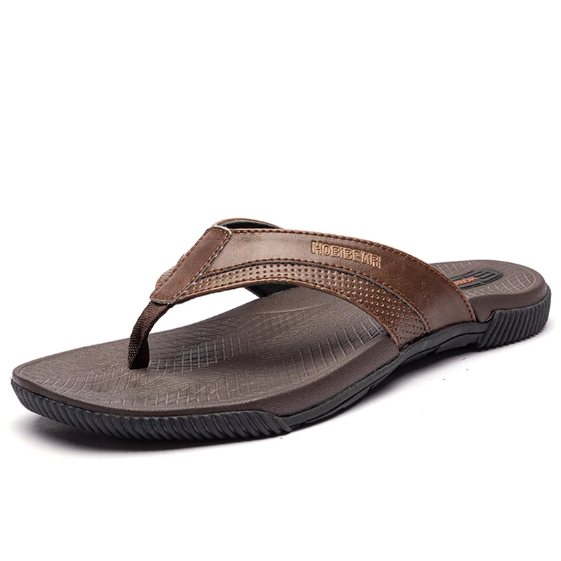 

New Fashion Men Slippers Summer Men Flip Flops High Quality Beach Sandals Anti-slip men shoes zapatos de hombre Plus size 40-46