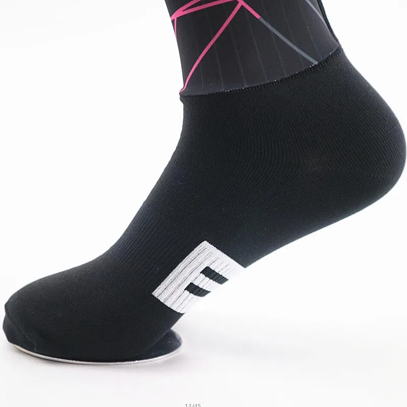Новые противоскользящие бесшовные велосипедные носки Интегральные литые высокотехнологичные велосипедные носок компрессионный велосипед открытый бег спортивные носки