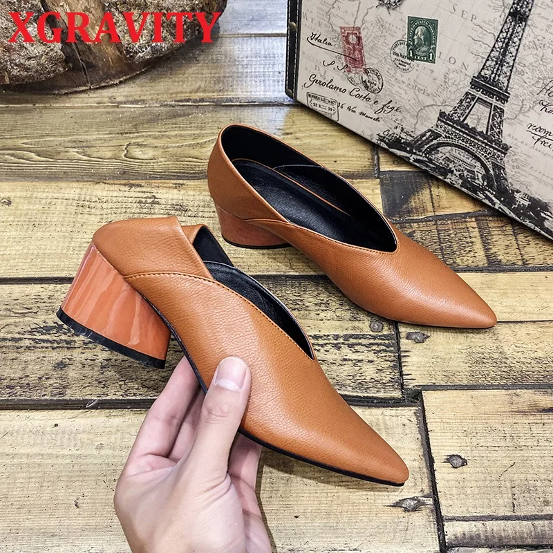 

XGRAVITY 2021 New Vintage Ladies Fashion Shoes 2 Wear Ways Women V Cut Heart Shaped Heels Strange Heel Female Shoes Sexy Pumps