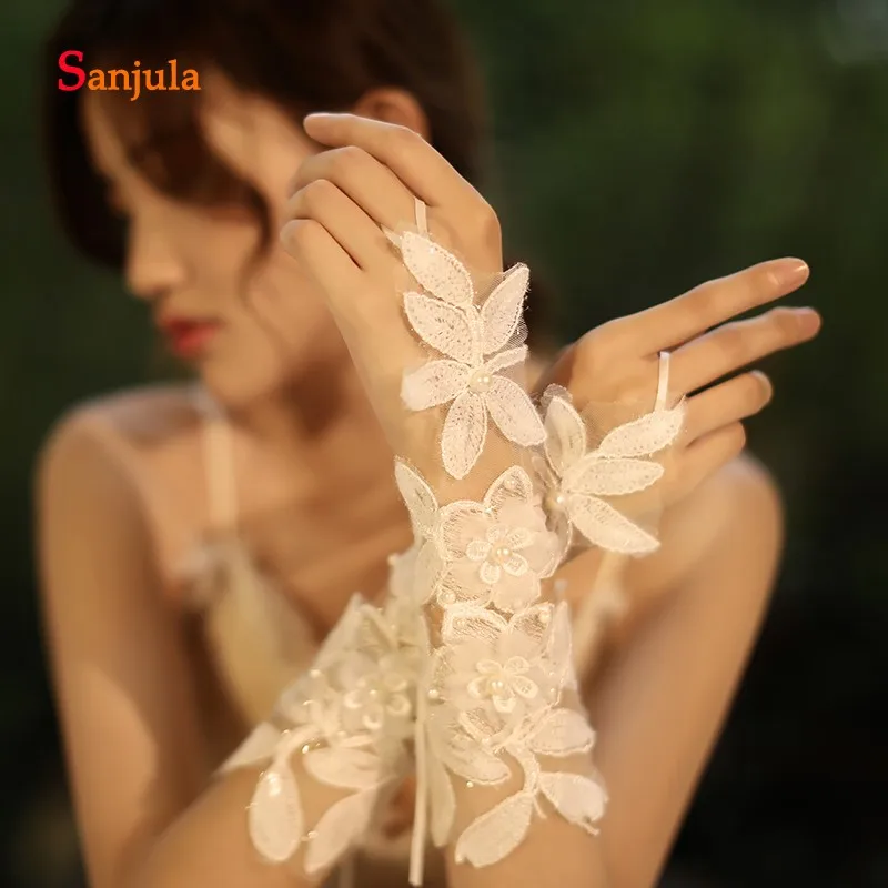 

Shiny Sequins Flower Pearls Bridal Gloves 2020 Fingerless with Ring Wedding Gloves Middle Length Gloves Wedding Accessories G91