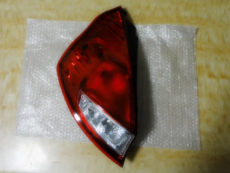 

1 Piece LH driver side common rear lamp tail light without bulb for Ford Fiesta 2013 Hatchback