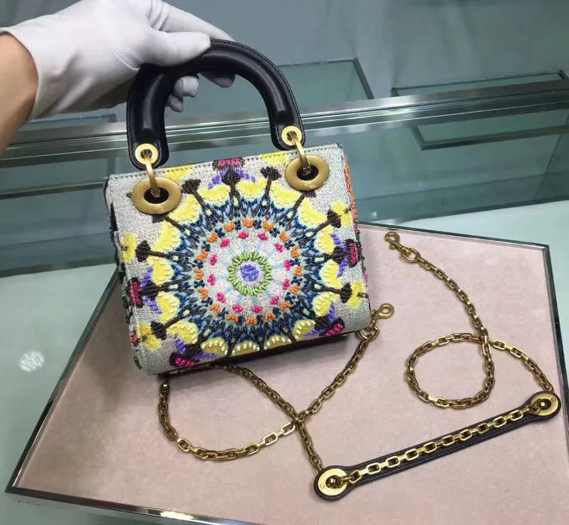 Женские сумки с вышивкой, коллекция 2019 года, потрясающие сумки, элегантные сумки bolso mujer, модные сумки torebki damskie, уникальная сумка-тоут