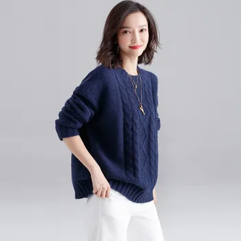 

2020 WOMEN NEW autumn and winter new Korean fashion retro loose wild round neck twist thick warm warm bottoming