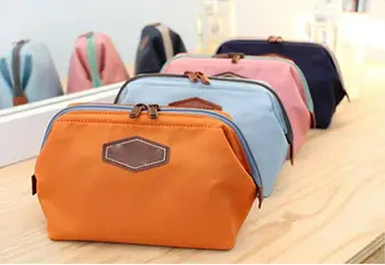 

Hot Sale Beauty Travel Small Cosmetic Bag For Fresh Literary Small Cosmetic Case Makeup Bag Toiletry Organizer Mini Bags