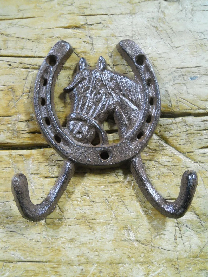 horseshoe hook coat hook coat hanger horse hook cast iron hook horseshoe towel hook wall hook Cast Iron Rustic Horseshoe Hook horse