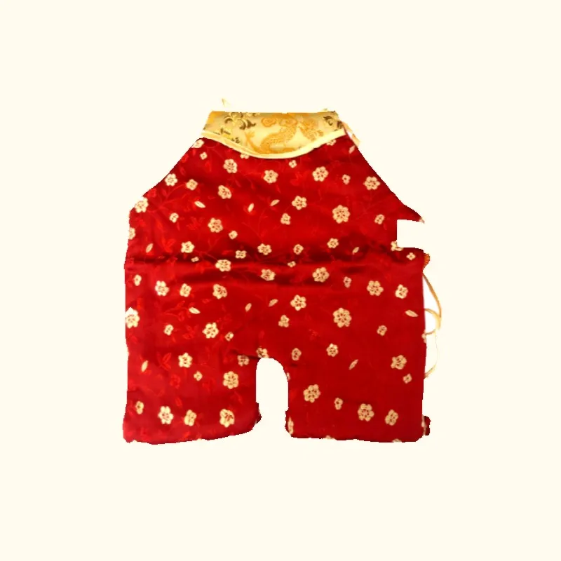 

Chinese style baby Apron pure newborn cotton underwear, a good choice for gifts or photos newborn - years old