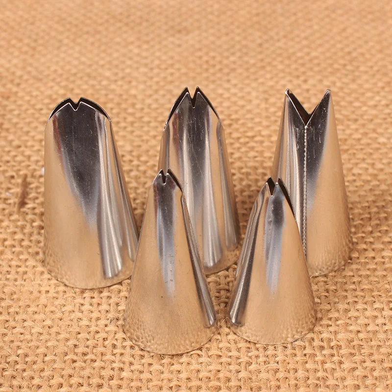 6Pcs Set Leaves Nozzles Stainless Steel Icing Piping Nozzles Tips Pastry Tips For Fondant Cake Baking Decorating Tools cake decorating tip set,cake icing nozzles,baking nozzle set,cake decorating nozzle set