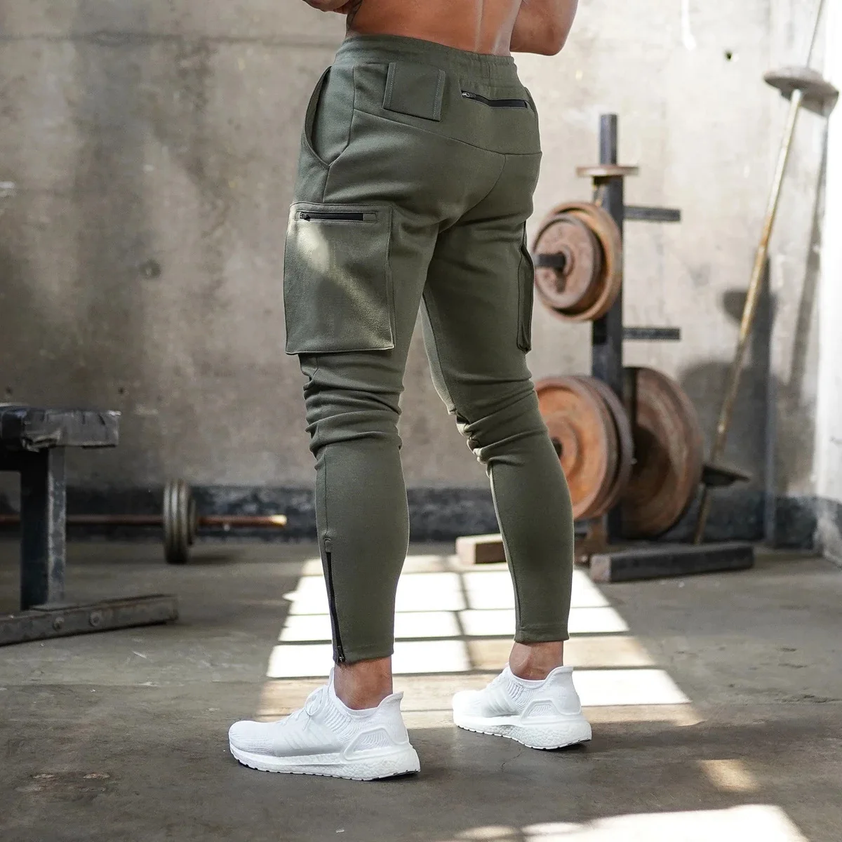 Men's cotton fitness sports pants men's outdoor fitness running training pants Men's multi-pocket zipper sports slim-fit pants green cargo pants men