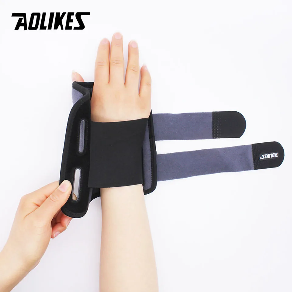 AOLIKES Adjustable Wrist Fitted Stabilizer Splint Carpal Tunnel Hand Compression Support Wrap for Wrist Injuries Pain Relief