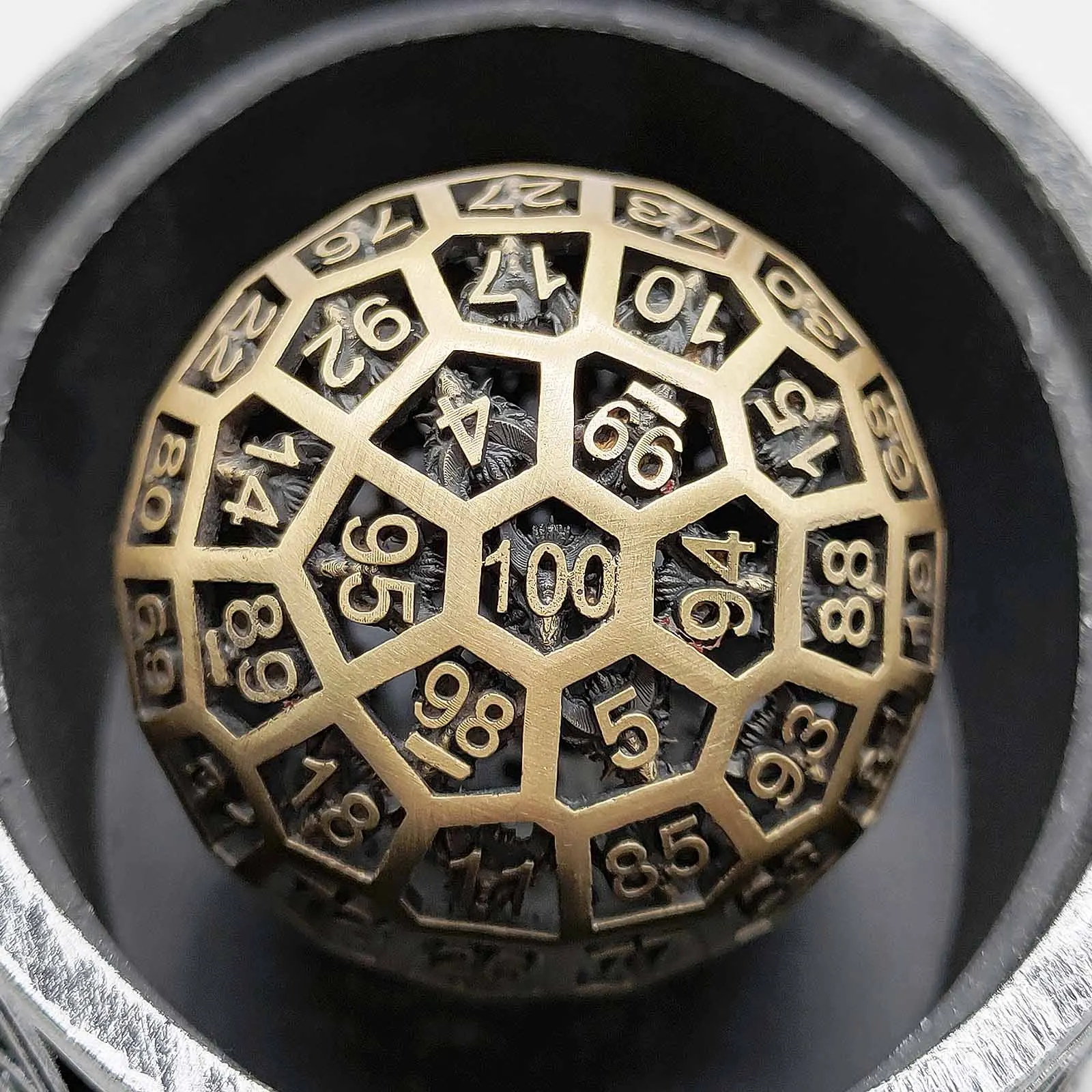 激安ショップ 100メタル中空ダイス Dndボードゲーム Mtg Pg 大型ダンジジカル 巨大なサンホイール ドラゴンテーブルカラー いつ 買う Solutions Time Com