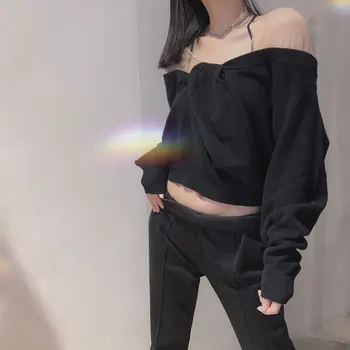 

Aw Dawangjia 2020 Early Autumn New Sexy Word Collar Careful Machine Mesh Stitching Long Sleeve Turtleneck Knitwear Women