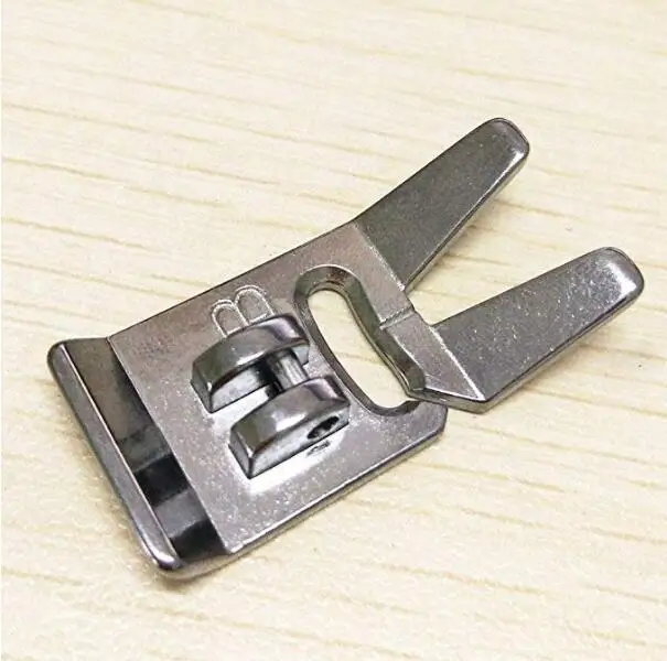 

Domestic sewing machine parts presser foot Zig Zag Foot (2MM pin ) Singer #446371