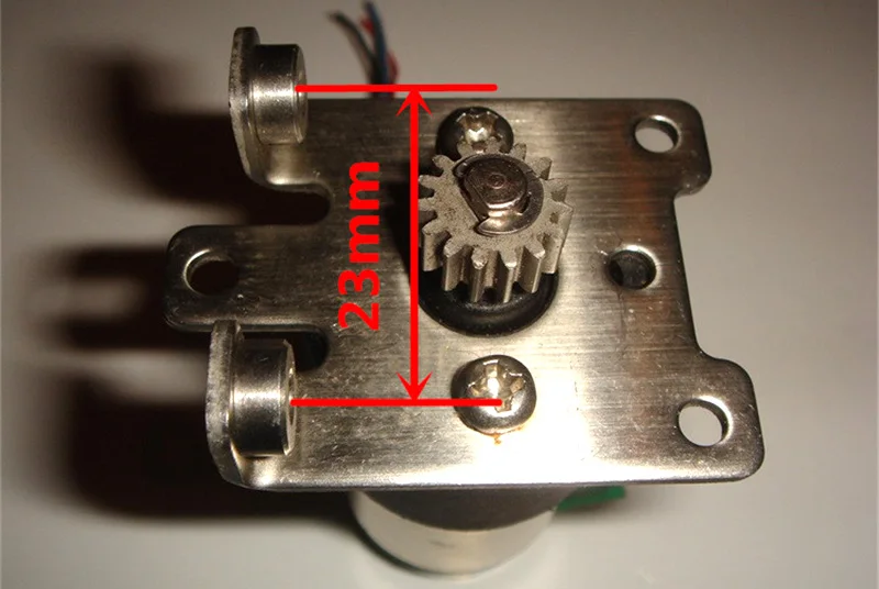 Используется импортный мини-двигатель замедления 12V 70rpm с обнаружением Холла