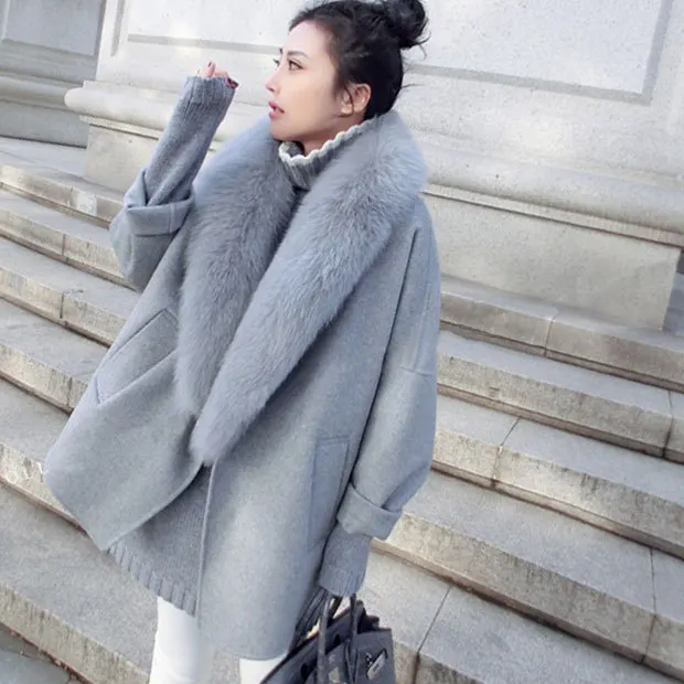 

2019 popular new loose big fur collar autumn spring models woolen coat cloakWoolen coat female long section Korean version