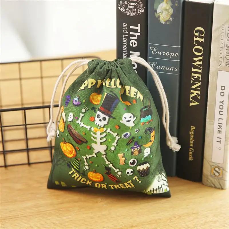 3 шт Хэллоуин украшения Конфеты Drawstring сумки холст подарочные сумки ювелирные изделия упаковка мешки для рождественской вечеринки(случайный узор