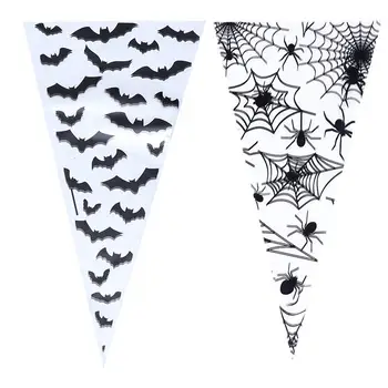 

200pcs Triangle Durable Lightweight Creative Multifunctional Party Treat Bag Party Supplies Candy Bag Birthday Halloween Party