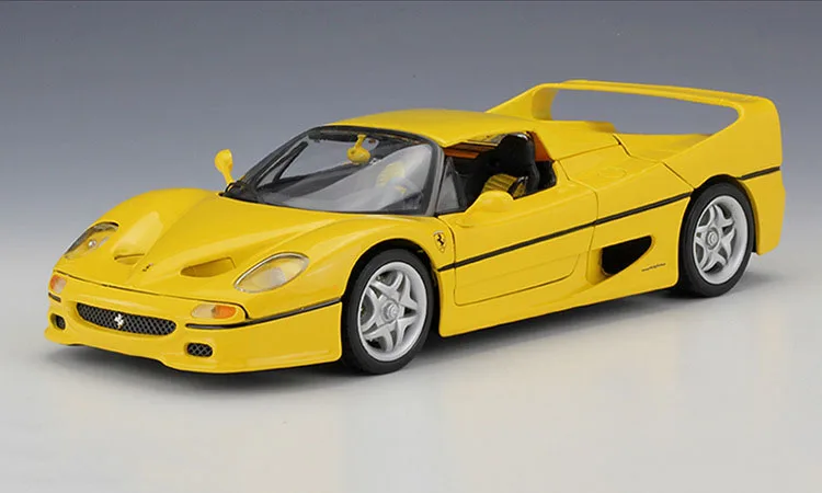 Bburago Diecast Model Car 1:18 Sport-car F150 Metal Alloy High Simulation Cars With Base Boys Toys Gifts For Boy Men