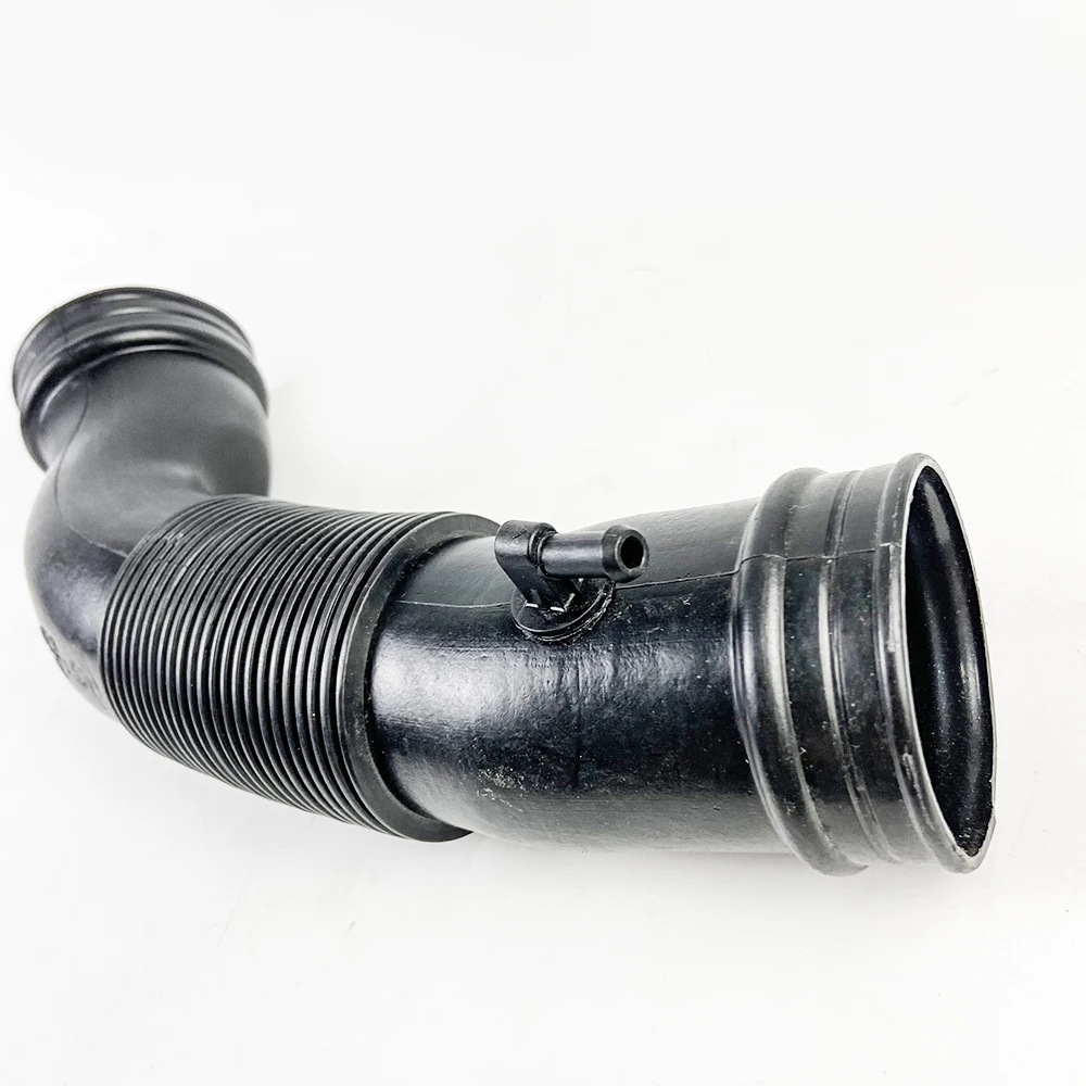 その他 M 互換性のある空気吸気ホースOEM 06B129627Q 2000-2012のエンジン