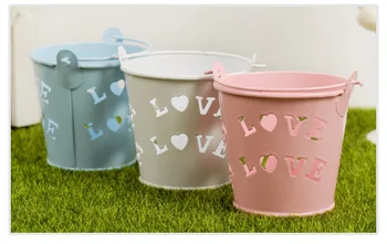 

Metal Mini Hollow Heart LOVE Buckets Chocolate Candy Box Gift for Baby Shower Birthday Party Wedding Decoration