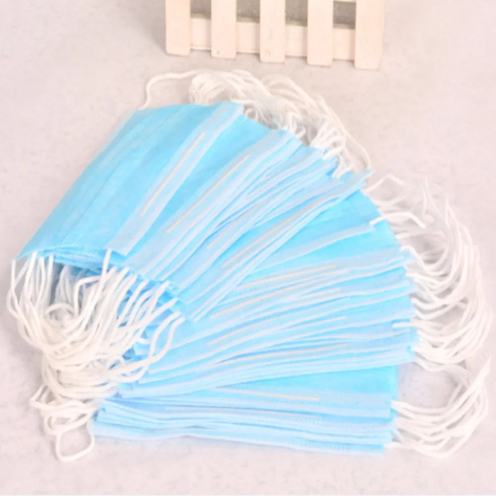 

Disposable protection into a population mask 3 layers of melt-blown breathable anti-fog dust breathable for stylist blue 50 pack