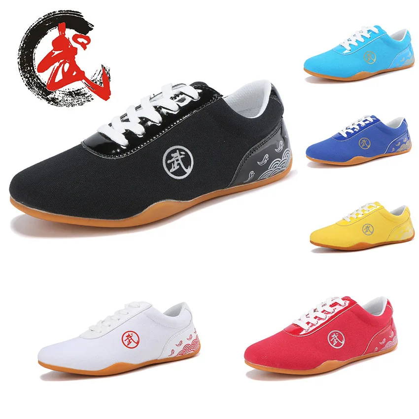 Chinese Traditional Old Beijing Tai Chi Kung Fu Shoes for Team Performance Match Martial Arts Shoes for Unisex Adult Exercise