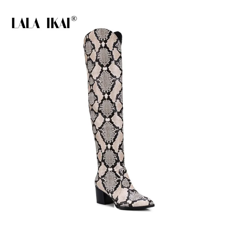 leopard LALA IKAI/женские ботфорты выше колена; пикантные вечерние сапоги из искусственной кожи под змеиную кожу; женские водонепроницаемые XWC5492-4 с острым носком на квадратном каблуке - Цвет: leopard