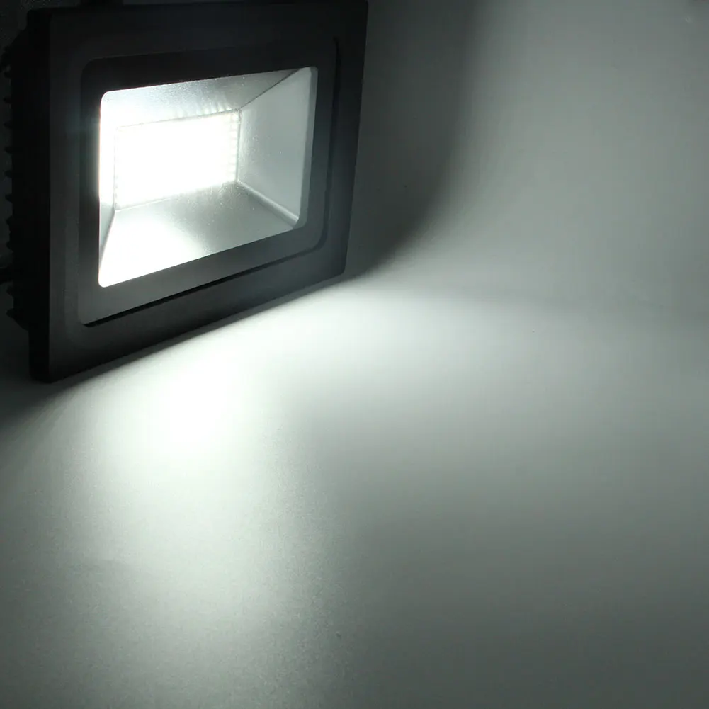 Тонкий 60 Вт сад 112LED прожектор светильник Тонкий Водонепроницаемый 180-240 в безопасности точечный светильник
