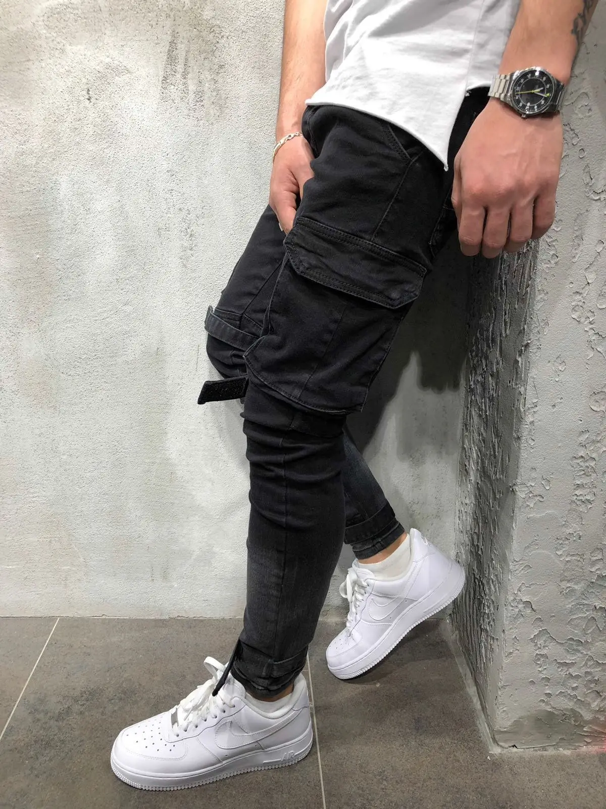 Модные дизайнерские мужские обтягивающие прямые брюки в городском стиле, повседневные узкие брюки-карго с декоративными карманами - Цвет: Черный