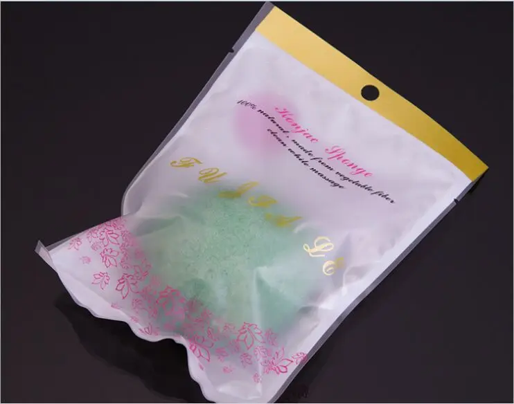 100pcs/lot 100% Natural Bamboo charcoal fiber Konjac sponges for effective skin cleansing in English package