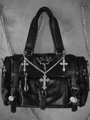Сумка в готическом стиле. Сумка в готическом стиле. Готические сумки. Сумка готическая killstar. Сумка готика.