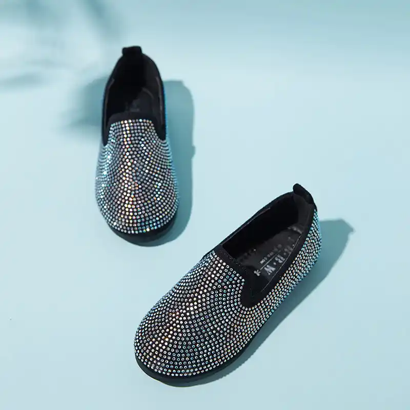 wide dress shoes for girls