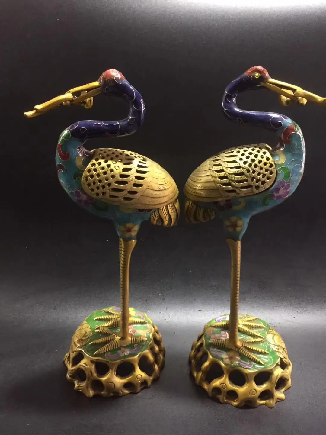 

Pure Bronze Cloisonne Carving Flower Fairy Crane Auspicious Animal Statue Healthy And Longevity Elderly Gift Home Decoration