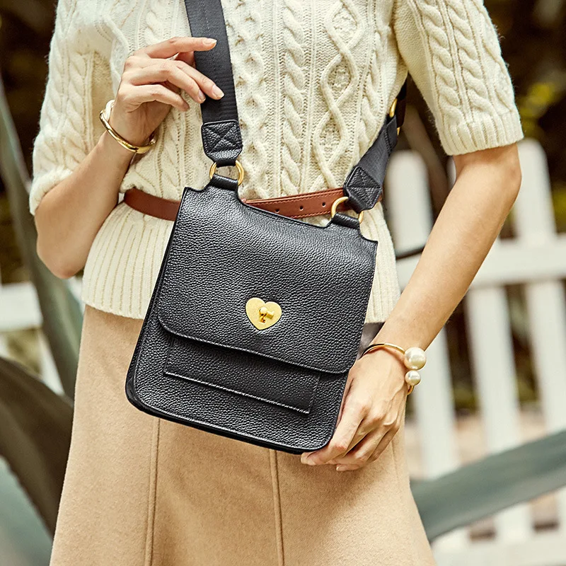 

Bag Leather Shoulder Bag Women's New Temperament Embossed Leather Diagonal Women's Bag Fashion Lady Bag 1202