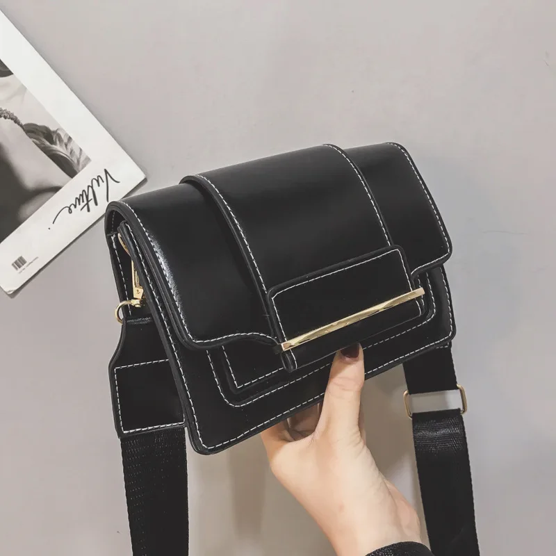 

INS Super Fire Bag Women's 2019 Winter New Style Hong Kong Style Retro Square Sling Bag Broadband Shoulder Bag GIRL'S Shoulder B
