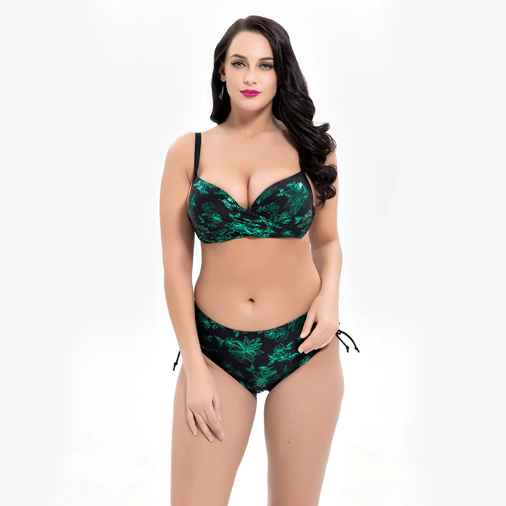 

Europe and the United States foreign trade swimsuit bikini and women female 200 jins fat MM chest mild steel big code cup