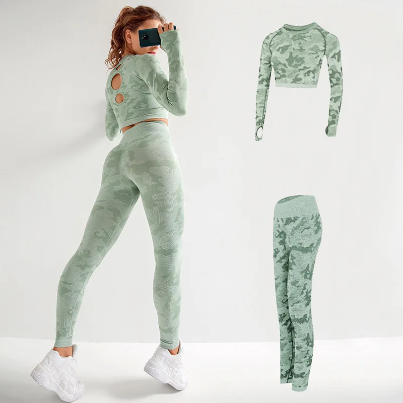 

2020 hot style seamless camouflage exercise two-piece suit for women long-sleeved high-elastic body-building yoga