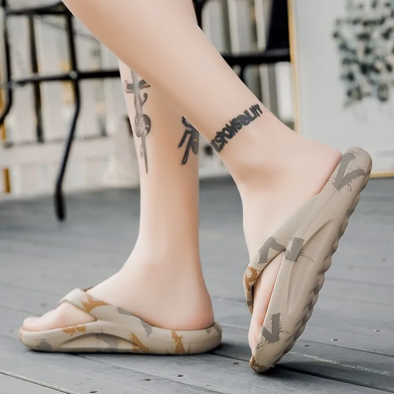 تنفس الشاطئ شبشب رجالي حجم كبير للجنسين الوجه يتخبط الصيف الترفيه الشرائح أحذية رجالي خفيفة الوزن الصنادل الناعمة Zapatillas