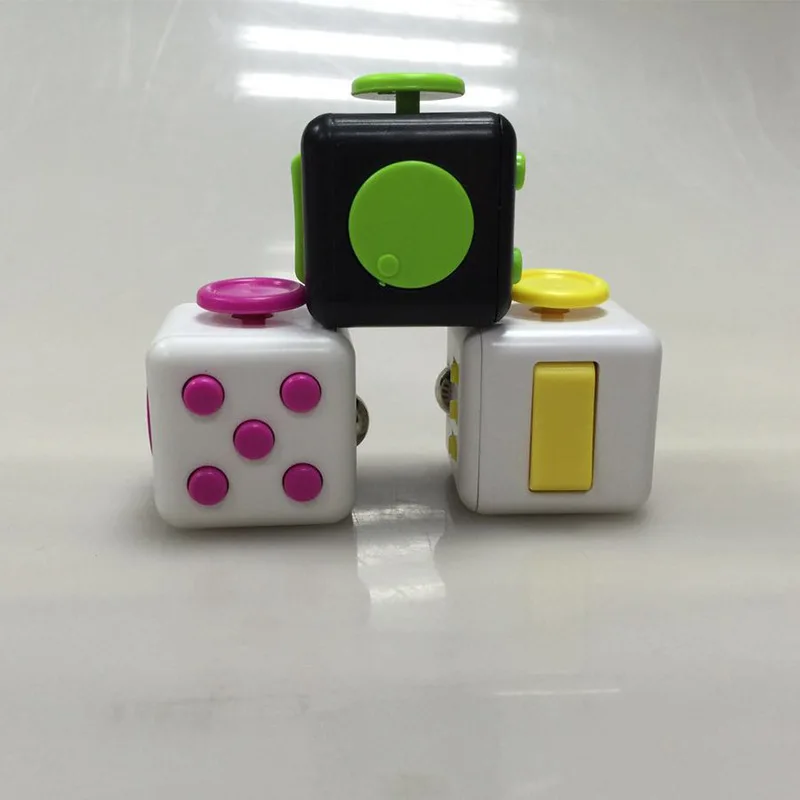 3,3 см куб высокое качество виниловые настольные игрушки для пальцев на день рождения Рождественский подарок антистрессовый кубик игрушки