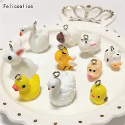 Colgante de resina de pato amarillo para niñas, accesorios de joyería de dibujos animados, pendiente, pulsera, abeja de goma/Conejo, 100 Uds.