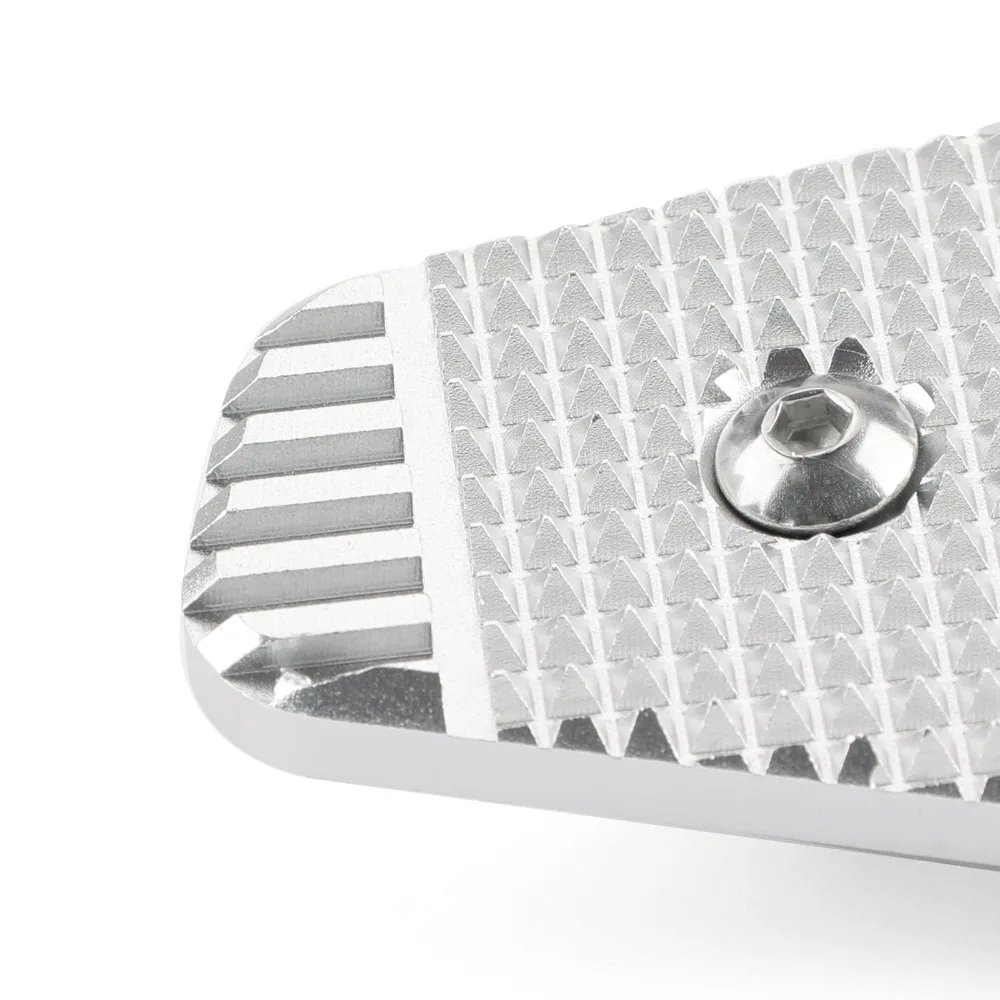 M565-A003-Silver-6