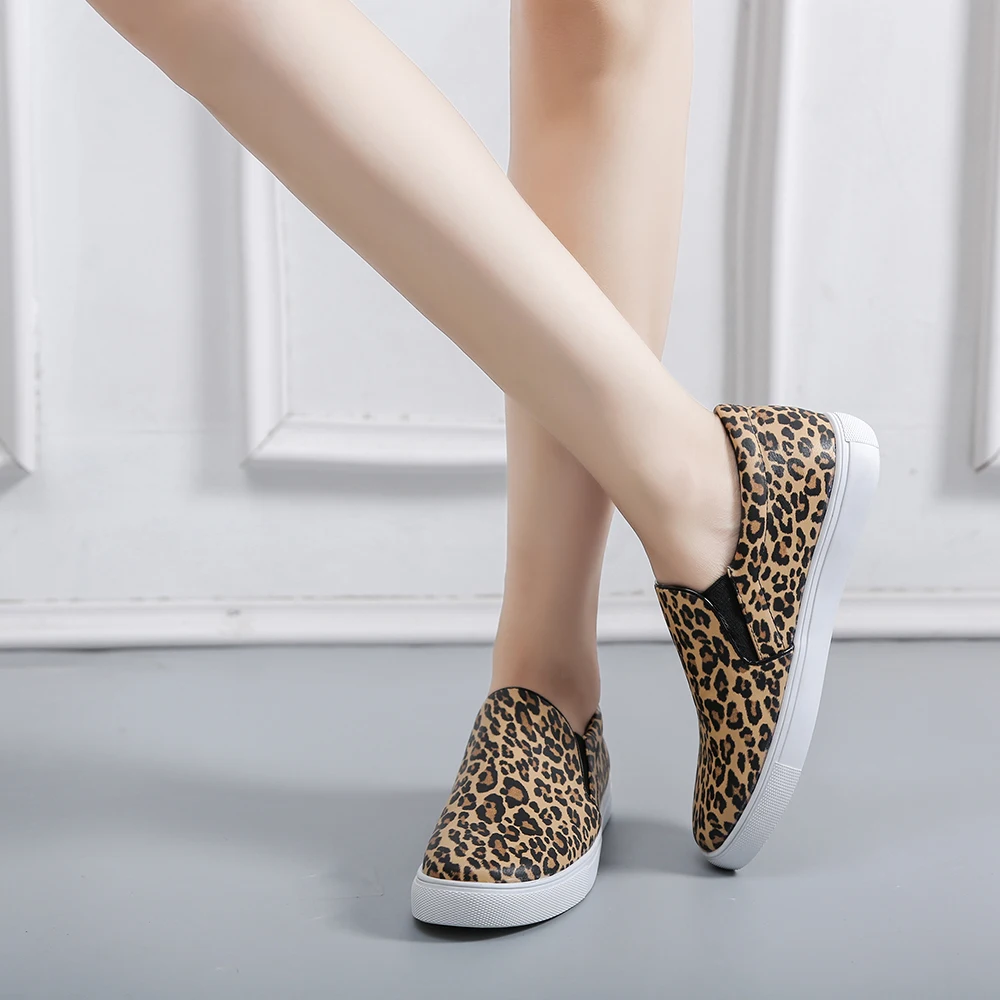 LAASIMI Women Loafers Instagram Leopard Fashion Shoes Woman Stylish Slip On Women Shoes Casual Ballet Flats Female Shoes