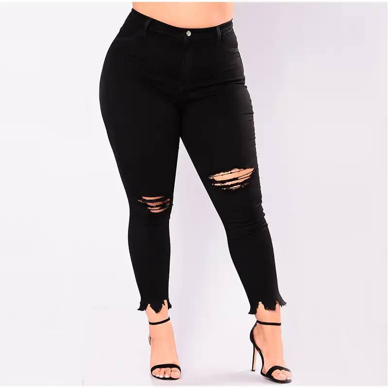 black skinny capris