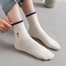 Сезон весна-осень; корейский стиль; милые женские носки с вышитыми персонажами из мультфильмов; хлопковые впитывающие пот носки для колледжа