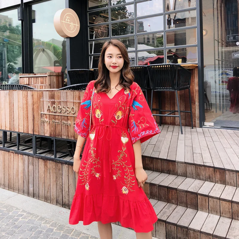 

Photo Shoot 2019 Spring New Style Bohemian Flower Embroidered Retro Goddess Loose-Fit Wide Sleeves Dress